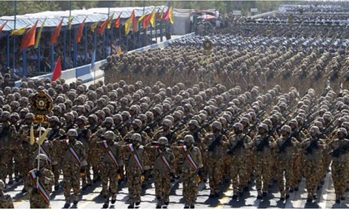 desfile militar de la Guardia Revolucionaria Irán promete dar “otra fuerte bofetada” a EEUU